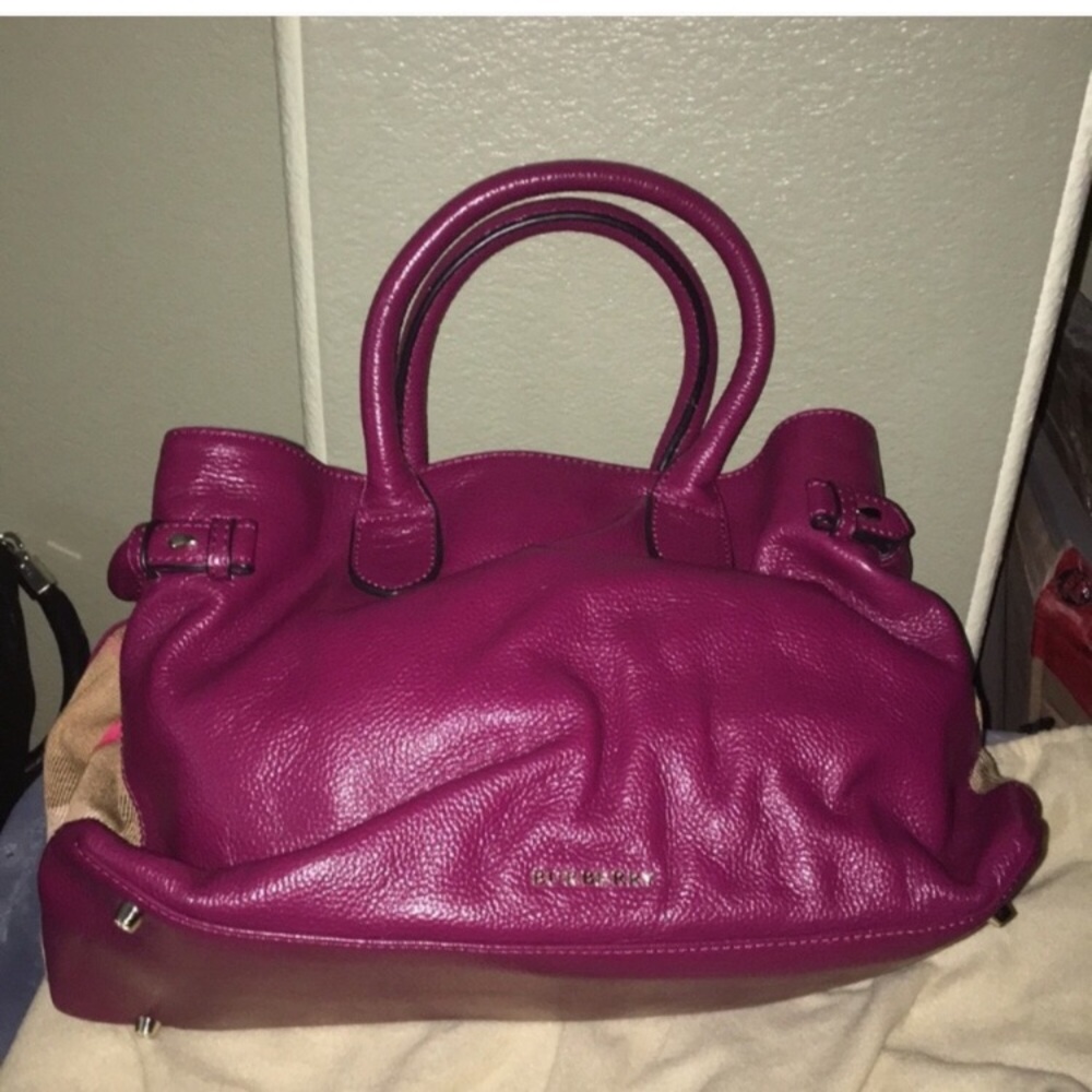 - Burberry Banner Tote